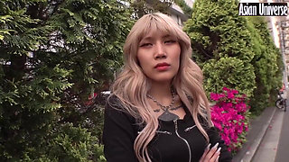 Idol-level Shut-in Gyaru with G-cup Figure, Secret Online Fame Fuels a Shocking Private Descent
