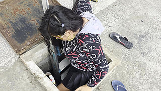 The Boss’s Dirty Order: Cleaning the Cistern Turned Into a Hardcore Session