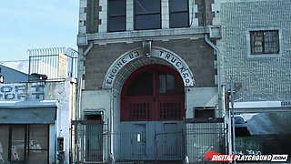 Blockbuster Body Heat - Oval Office Hardcore Scene - Raven Alexis