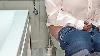 The Daily Toilet Episode 8