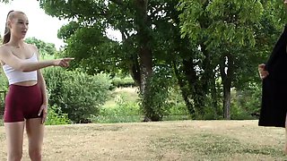 CFNM sluts deepthroating lucky guys dick