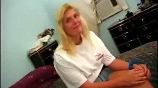 Kelsey Chestons Big Tits Jiggle in First Anal
