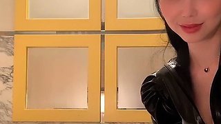 Handjob amateur hot teen pov tugging with passion