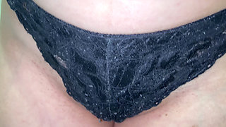 A Morning Collection of Yellow Urine and Dirty Pads! Female POV!