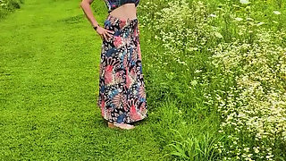 BIG MATURE MOMMY TITTY outdoor clips from my ONLYFAN Page released