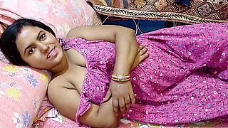 big sister was angry, we shared single bed, full Hindi Audio