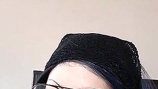Nizhoni's Handjob