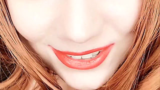 Scarlet Shrinks You! (wmv)