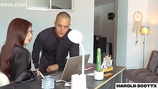 Ashley Sanz, Brunette Babe And Harold Scottx In Slutty Boss Fucks His Assistant On The Office Couch
