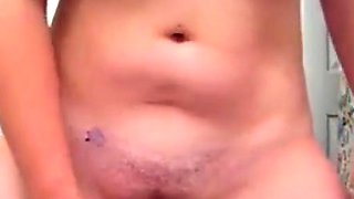 Busty Milf's Anal Play With Hair Brush on Webcam