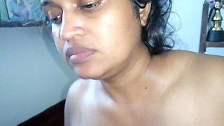 Desi Buwa Ji Aunty Seduces A Boy