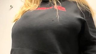 Big boobs milf masturbates with her dildo