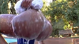 Roxy Reynolds Oily Bubble Butt60fps - Ebony