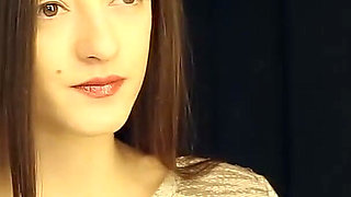 Casting Arina