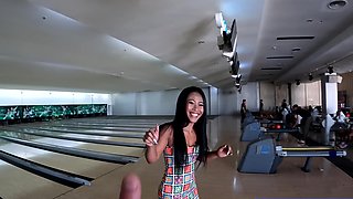 Thai MILF with booty amateur fuck