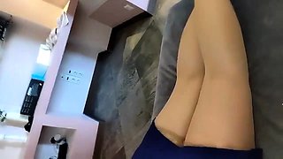 Brunette handjob amateur pulls for cum with lucky guy
