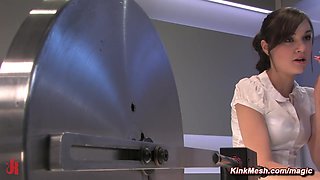 Hairy snatch teenie machine copulated in a wet pussy