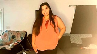 Curvy Indian Persuades Boss with Orgasmic Solo Show