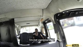 Sexy ebony doll with round bottom Raven Gee penetrated by white driver